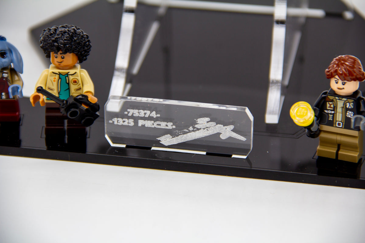 Acrylic Display stand LEGO® The Onyx Cinder set 75374 – Gamefacepp